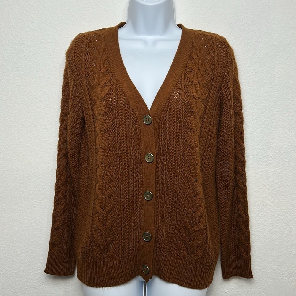 Forever‎ 21 Cable Knit Button Front Cardigan